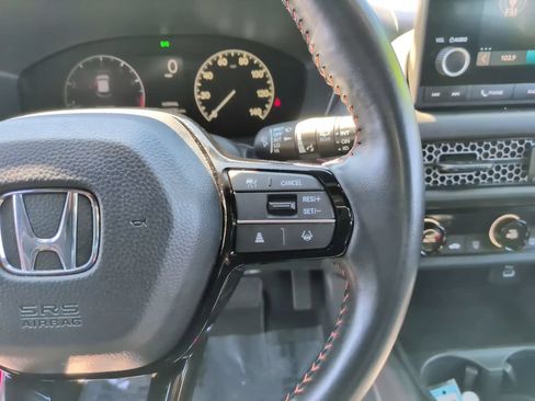 Used 2025 Honda HR-V Sport image 22