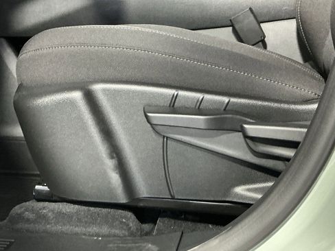New 2026 Chevrolet Equinox LT w/ LPO, Floor Liner Package image 22