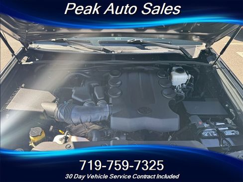 Used 2011 Toyota 4Runner SR5 image 11