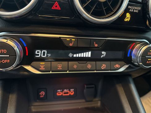 Used 2024 Nissan Sentra SR w/ Trunk Package image 28