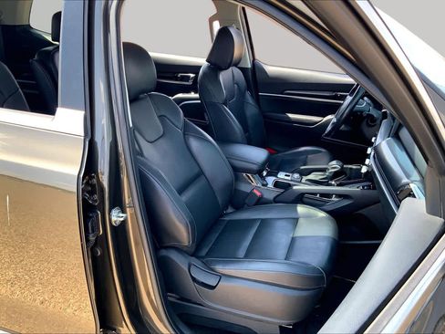 Certified 2025 Kia Telluride S AWD/4WD image 9