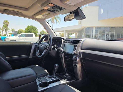 Certified 2022 Toyota 4Runner SR5 Premium w/ Moonroof Package AWD/4WD image 11