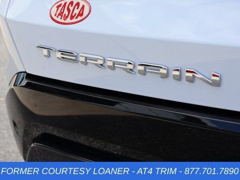 New 2026 GMC Terrain AT4 AWD/4WD image 8