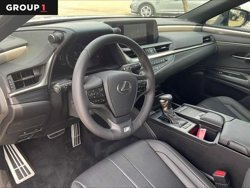 Certified 2021 Lexus ES 350 F Sport w/ Accessory Package FWD image 18