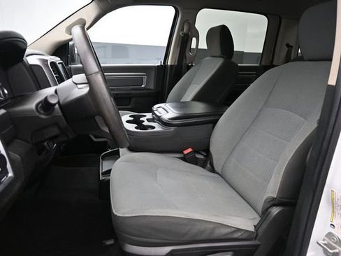 Used 2022 RAM 1500 Classic SLT w/ Electronics Group AWD/4WD image 10