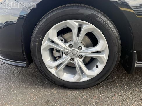 Used 2024 Honda Accord LX image 11