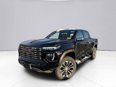 New 2026 GMC Canyon Denali