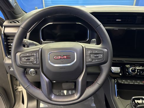 Used 2026 GMC Sierra 1500 AT4X w/ LPO, Black Badging Package image 15