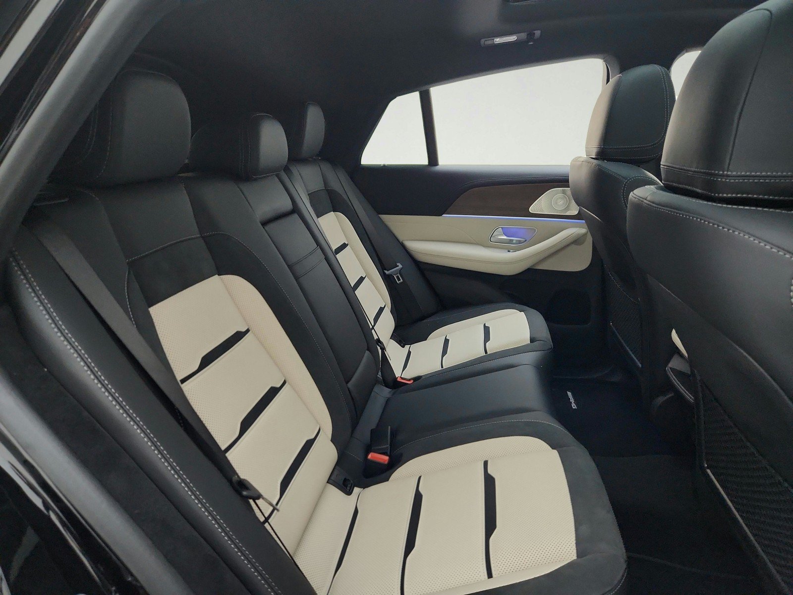 New 2026 Mercedes-Benz GLE 53 AMG 4MATIC Coupe image 27