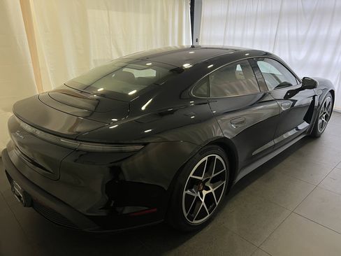 Certified 2025 Porsche Taycan image 9