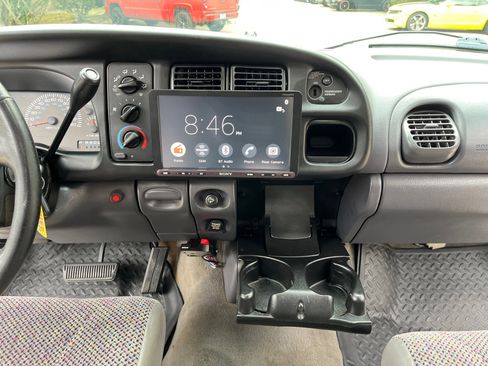 Used 2001 Dodge Ram 3500 Truck SLT image 24