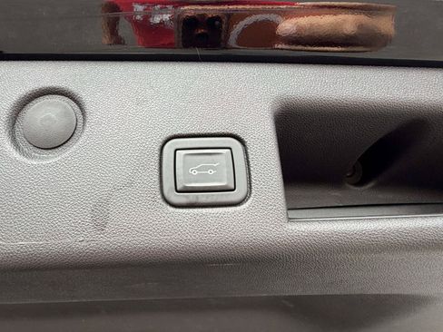 Certified 2024 Chevrolet Equinox LT AWD/4WD image 10