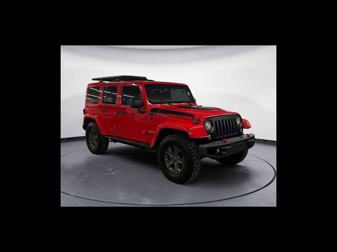 Used 2017 Jeep Wrangler Unlimited Rubicon AWD/4WD image 8