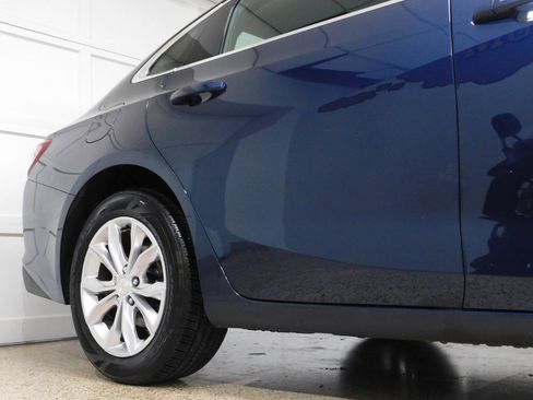 Used 2019 Chevrolet Malibu LT image 8