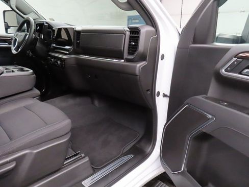 Used 2025 Chevrolet Silverado 1500 RST w/ Z71 Off-Road Package image 25