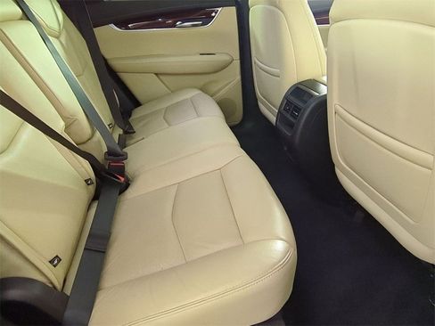 Certified 2019 Cadillac XT5 Luxury image 26