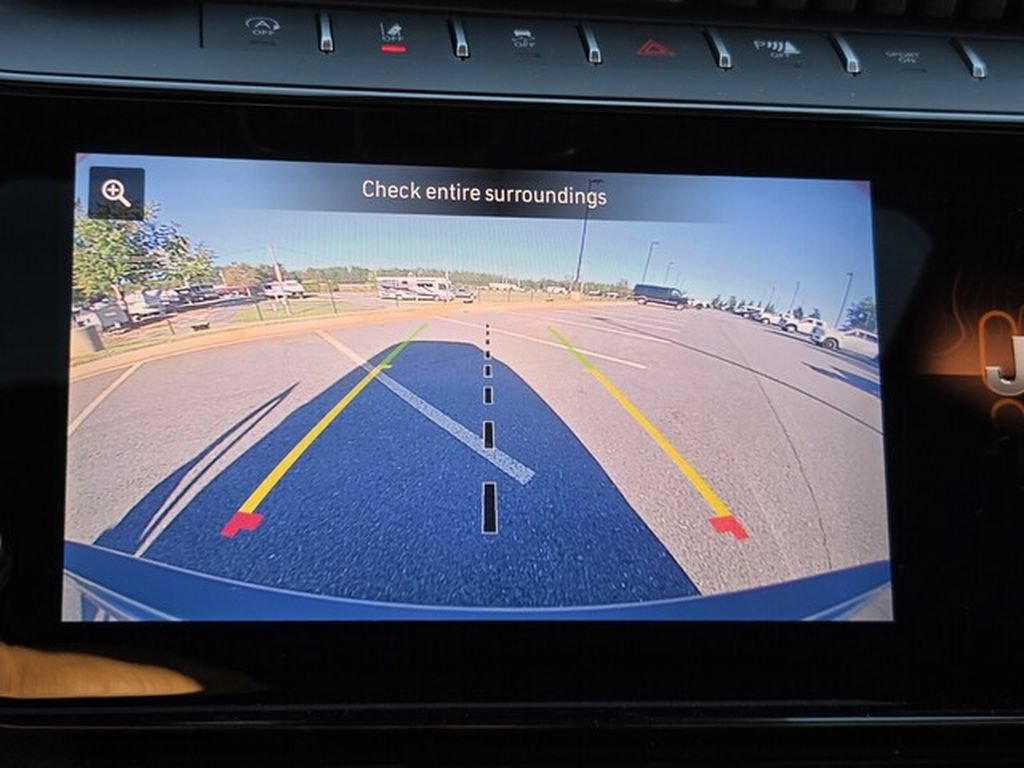 New 2027 Jeep Grand Cherokee Limited RWD image 22