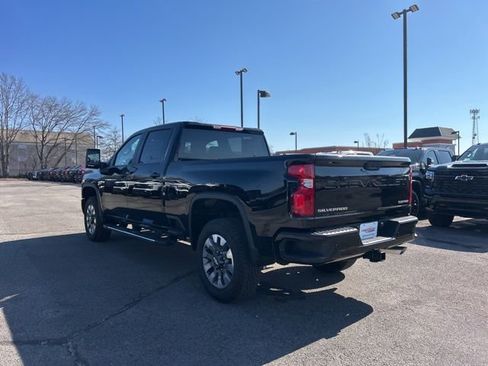 New 2026 Chevrolet Silverado 2500 Custom w/ Custom Value Package AWD/4WD image 5