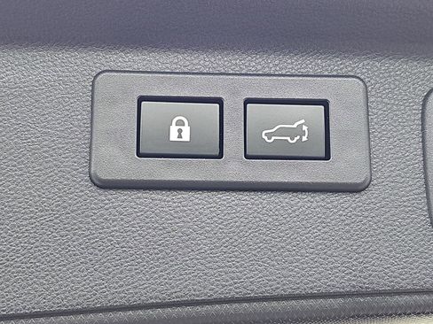 Certified 2024 Subaru Forester Premium AWD/4WD image 41