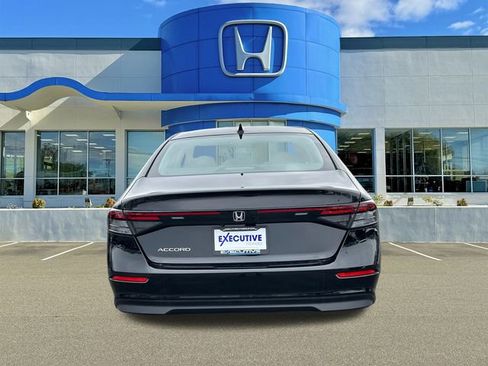 New 2025 Honda Accord LX image 3