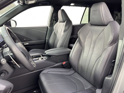 Used 2024 Lexus TX 500h AWD w/ Technology Package image 39