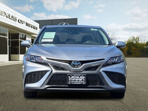 Used 2024 Toyota Camry SE image 5