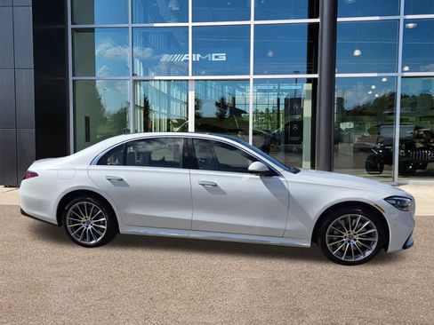 New 2026 Mercedes-Benz S 500 4MATIC image 4