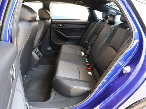 Used 2021 Honda Accord Sport image 20
