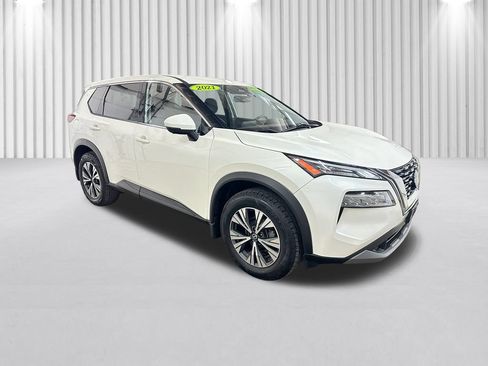 Used 2021 Nissan Rogue SV AWD/4WD image 2
