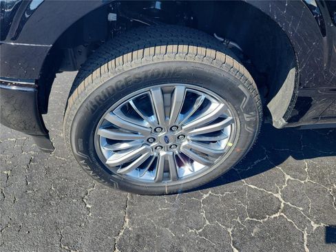 New 2026 Ford F150 Platinum w/ Equipment Group 703A Plus image 9