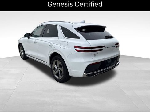Certified 2026 Genesis GV70 2.5T AWD/4WD image 3