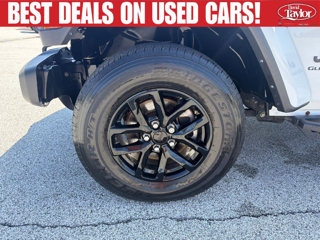 Used 2022 Jeep Gladiator Sport AWD/4WD image 18