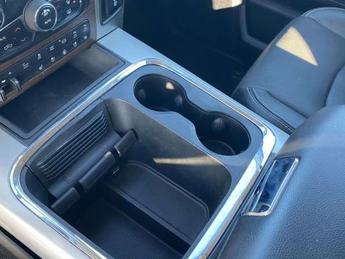 Used 2016 RAM 2500 Laramie image 22