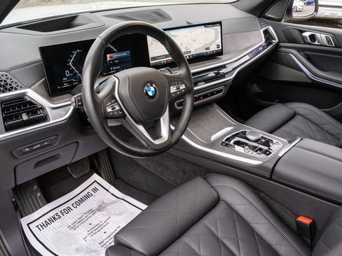 Used 2025 BMW X5 xDrive40i image 16