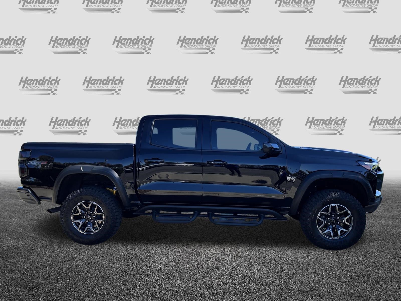 Used 2024 Chevrolet Colorado ZR2 w/ Technology Package AWD/4WD image 11