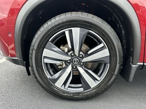 Used 2021 Nissan Rogue Platinum AWD/4WD image 16