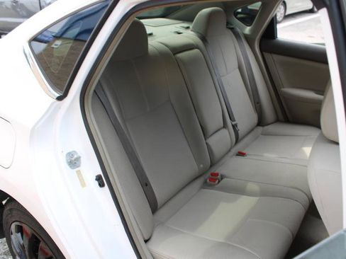 Used 2013 Nissan Sentra S image 13