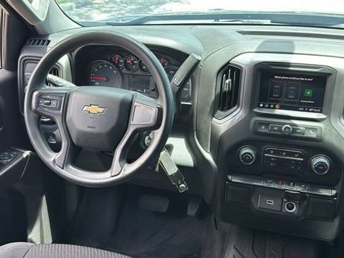 Used 2020 Chevrolet Silverado 1500 Custom w/ Custom Value Package RWD image 15