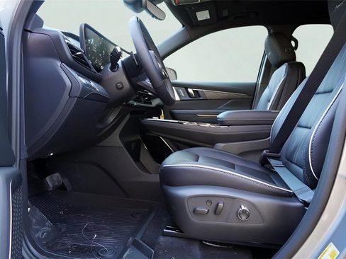 New 2026 Buick Enclave Avenir w/ Super Cruise Package image 28