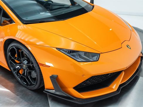 Used 2017 Lamborghini Huracan LP 610-4 AWD/4WD image 78