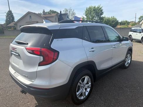 Used 2018 GMC Terrain SLE w/ Driver Convenience Package AWD/4WD image 7