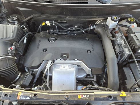 Used 2020 Chevrolet Equinox LT image 25