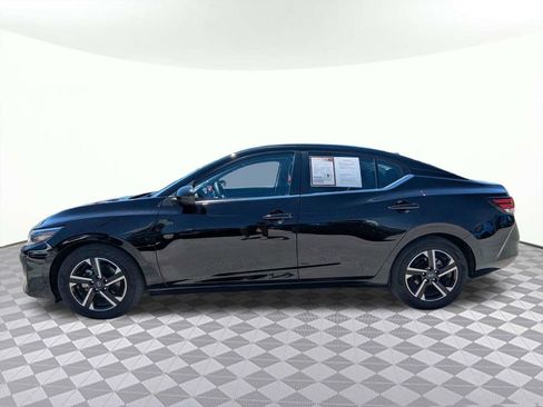 Used 2025 Nissan Sentra SV FWD image 6