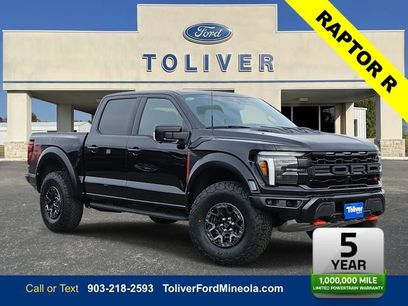 New 2025 Ford F150 Raptor w/ Equipment Group 803A Raptor R