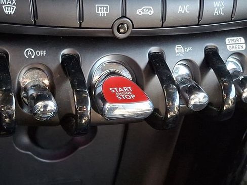 Used 2024 MINI Cooper S image 22