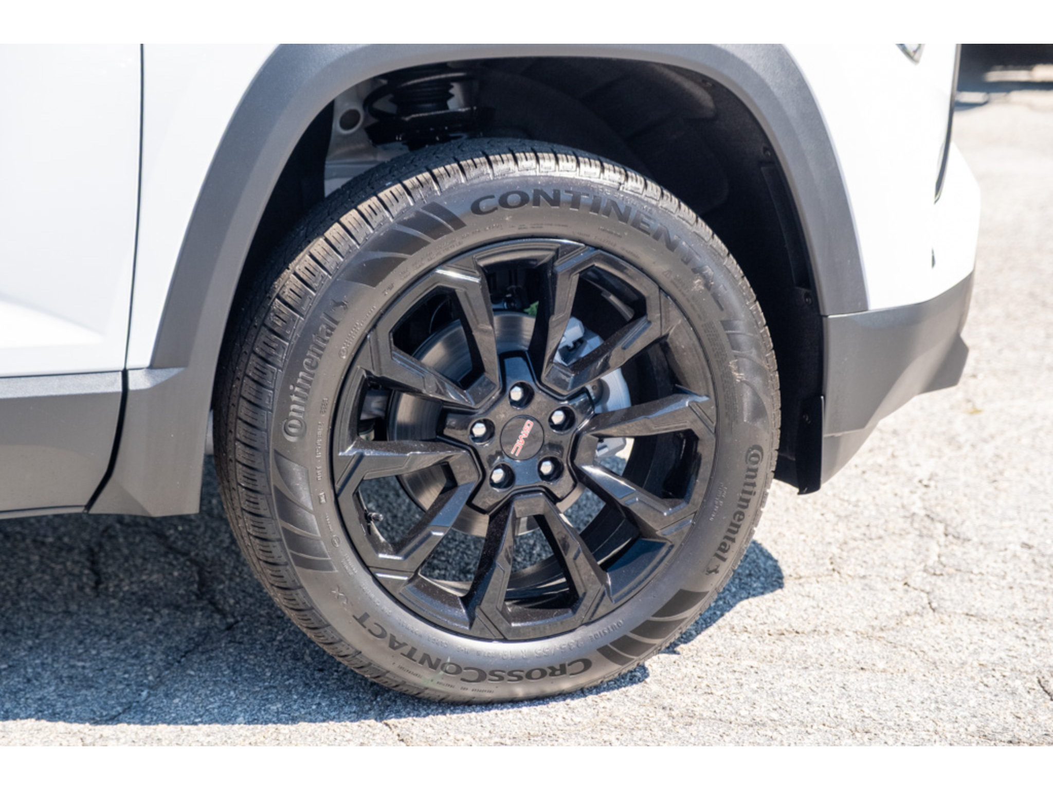 New 2027 GMC Terrain Elevation w/ Elevation Premium Package FWD image 10