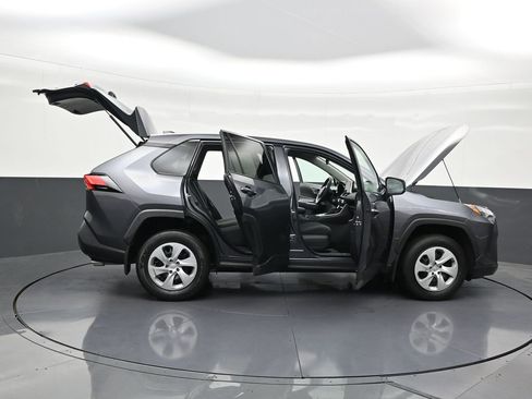 Used 2024 Toyota RAV4 LE image 32