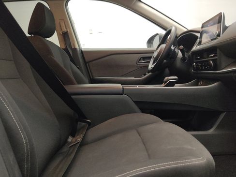 Used 2023 Nissan Rogue S FWD image 21