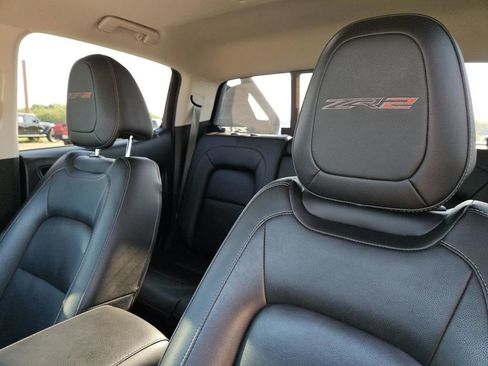 Used 2019 Chevrolet Colorado ZR2 w/ ZR2 Dusk Special Edition AWD/4WD image 24