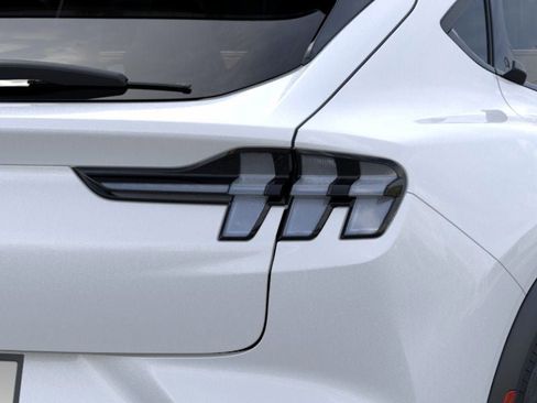 New 2026 Ford Mustang Mach-E Select image 21